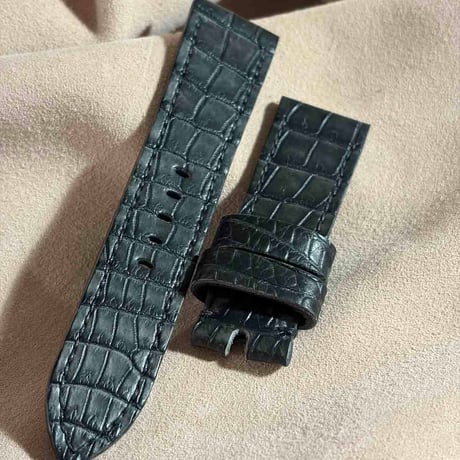 exh-63 墨染め クロコダイル 腕時計ベルト  (ラグ幅24mm - バックル幅22mm)
