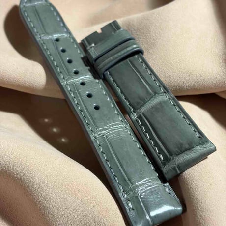 cro-2058  クロコダイル  腕時計ベルト グレー　(ラグ幅21 mm - バックル幅18 mm)