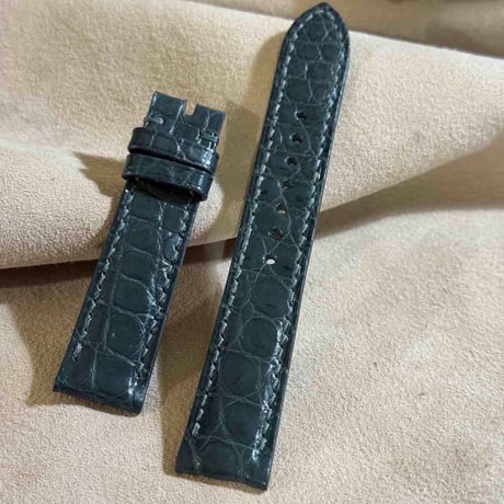 cro-1899  クロコダイル  腕時計 ベルト ダークグレー  (ラグ幅20 mm - バックル幅18 mm)