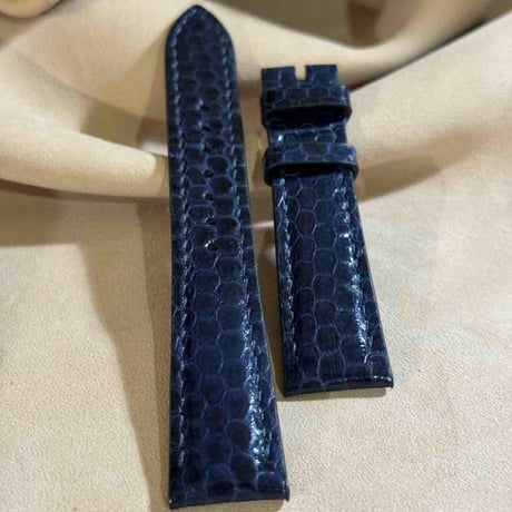 sna-159 シースネイク（ウミヘビ）腕時計ベルト ネイビー (ラグ幅19mm - バックル幅16 mm)