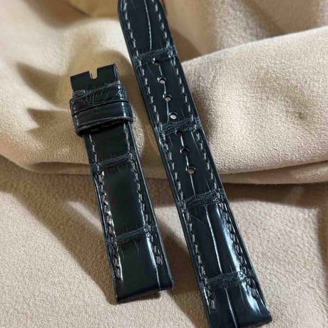 cro-1880  クロコダイル  腕時計 ベルト ダークグレー  (ラグ幅18 mm - バックル幅16 mm)