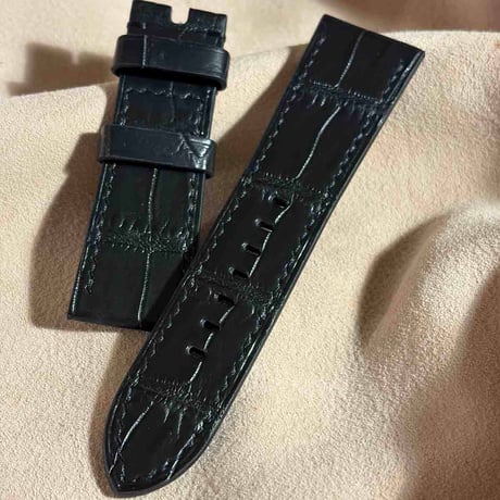 cro-2100  クロコダイル  腕時計ベルト ブラック　(ラグ幅26 mm - バックル幅22 mm)