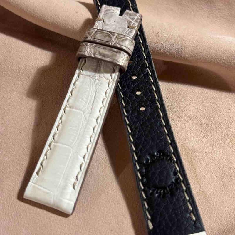 cro-1685 クロコダイル レザー 腕時計 ベルト ヒマラヤクロコ cro-1685 クロコダイル レザー 腕時計 ベルト ヒマラヤクロコ