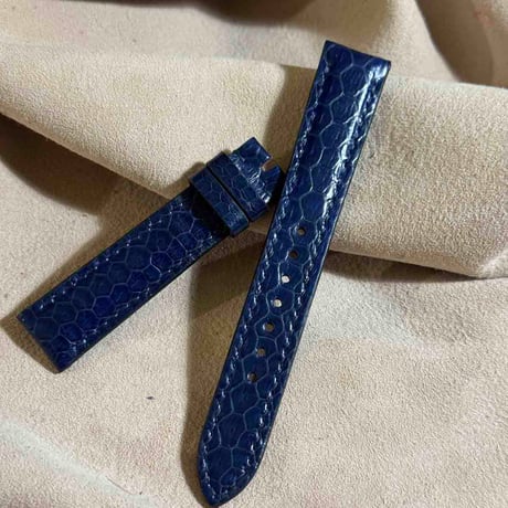 sna-155 シースネイク（ウミヘビ）腕時計ベルト ネイビー (ラグ幅18mm - バックル幅16 mm)