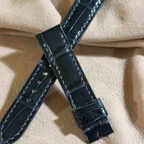 cro-1880  クロコダイル  腕時計 ベルト ダークグレー  (ラグ幅18 mm - バックル幅16 mm)