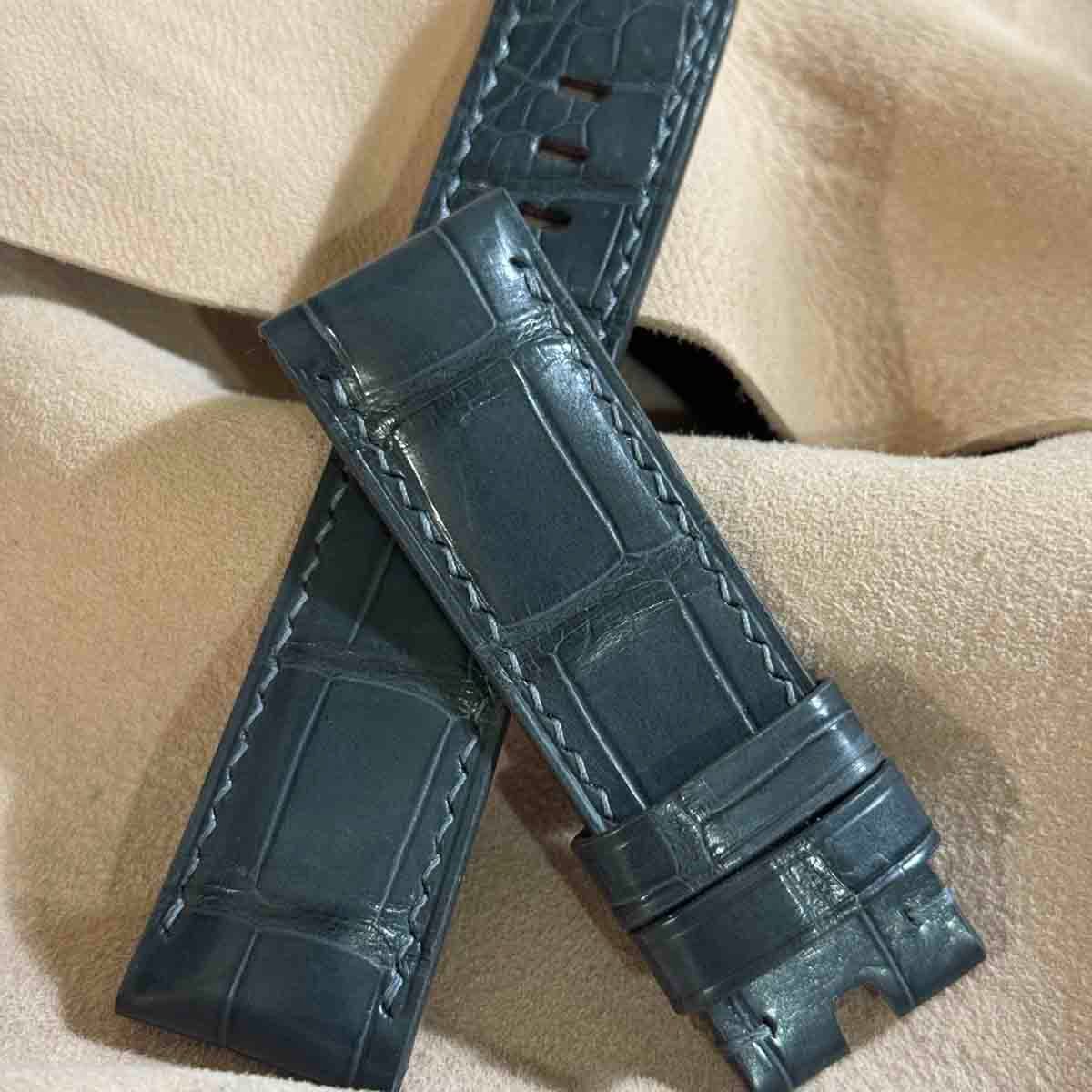 cro-1895 クロコダイル 腕時計ベルト ダークグレー ラグ幅19mm cro-1949 クロコダイル 腕時計 ベルト ダークグレー (ラグ幅24 mm -