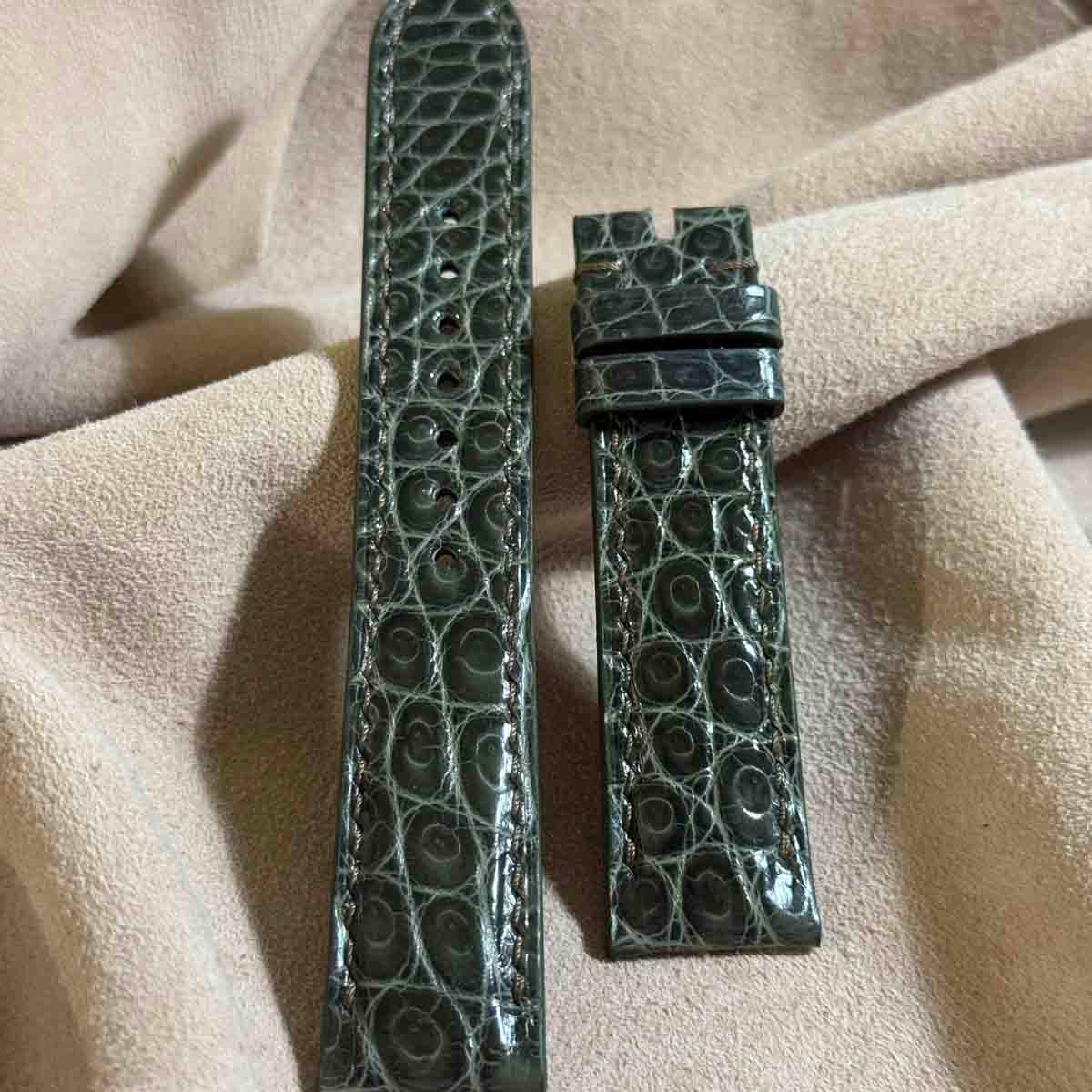 cro-1932 クロコダイル 腕時計ベルトグロス仕上げオリーブ ラグ幅20mm cro-1932 クロコダイル 腕時計 ベルト グロス仕上げオリーブ (ラグ幅20