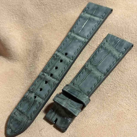 cro-2075  ヌバック クロコダイル  腕時計ベルト グレー　(ラグ幅21 mm - バックル幅18 mm)