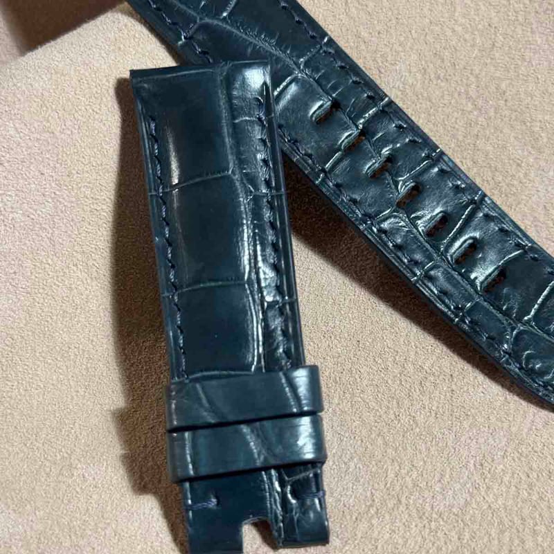 cro-1825 クロコダイル 腕時計ベルト ブルーグレー ラグ幅22mm cro-1825 クロコダイル レザー 腕時計 ベルト ブルーグレー (ラグ幅22