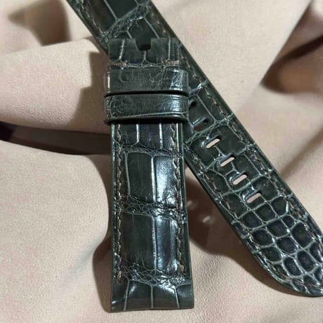 cro-1848  クロコダイル グロス仕上げ レザー 腕時計 ベルト オリーブグリーン  (ラグ幅22 mm - バックル幅20 mm)