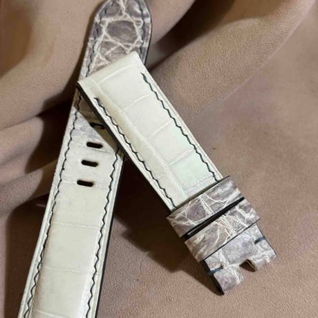 cro-1953  クロコダイル   腕時計 ベルト  ヒマラヤクロコ  (ラグ幅22 mm - バックル幅20 mm)