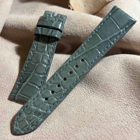 cro-1777 クロコダイル レザー 腕時計 ベルト グレー  (ラグ幅21 mm - バックル幅18 mm)