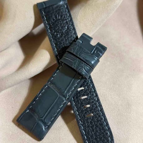 cro-1952  クロコダイル   腕時計 ベルト  ダークグレー  (ラグ幅22 mm - バックル幅20 mm)