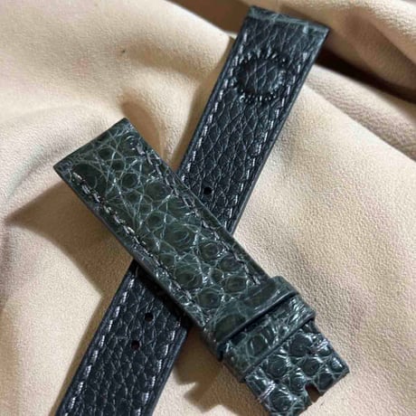 cro-1867  クロコダイル  腕時計 ベルト グレー  (ラグ幅20 mm - バックル幅18 mm)