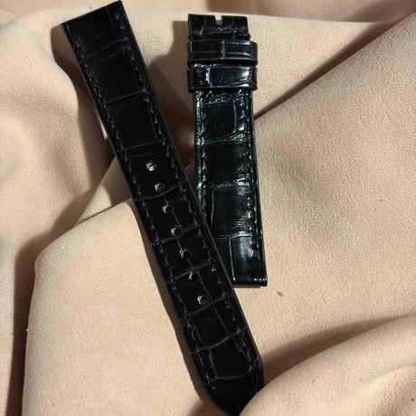 cro-2062  クロコダイル  腕時計ベルト ブラック　(ラグ幅18 mm - バックル幅16 mm)