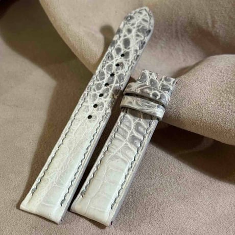 cro-1956  クロコダイル   腕時計 ベルト  ヒマラヤクロコ  (ラグ幅20 mm - バックル幅18 mm)