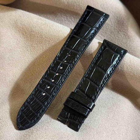 cro-1945  クロコダイル   腕時計 ベルト  ブラック  (ラグ幅21 mm - バックル幅18 mm)