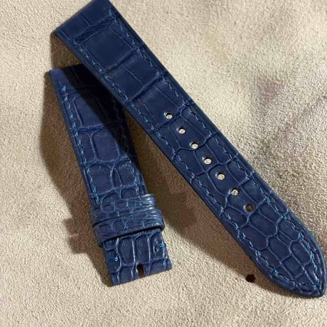 cro-2103  クロコダイル  腕時計ベルト ライトブルー　(ラグ幅21 mm - バックル幅18 mm)