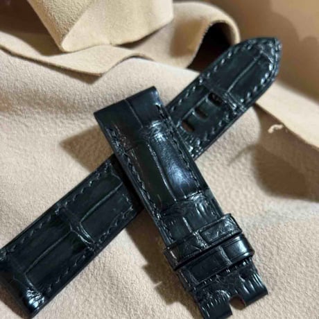cro-1893  クロコダイル  腕時計 ベルト インクブラック  (ラグ幅22 mm - バックル幅20 mm)
