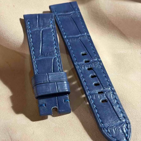 cro-2109  クロコダイル  腕時計ベルト ライトブルー　(ラグ幅22 mm - バックル幅20 mm)