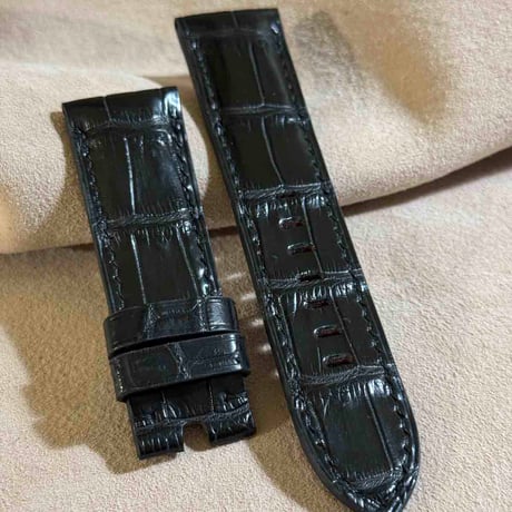 cro-1902  クロコダイル   腕時計 ベルト ブラック  (ラグ幅24 mm - バックル幅22 mm)