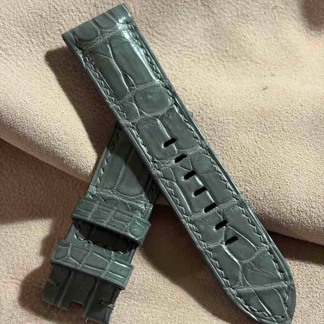 cro-1972  クロコダイル   腕時計 ベルト グレー  (ラグ幅24 mm - バックル幅 22 mm)