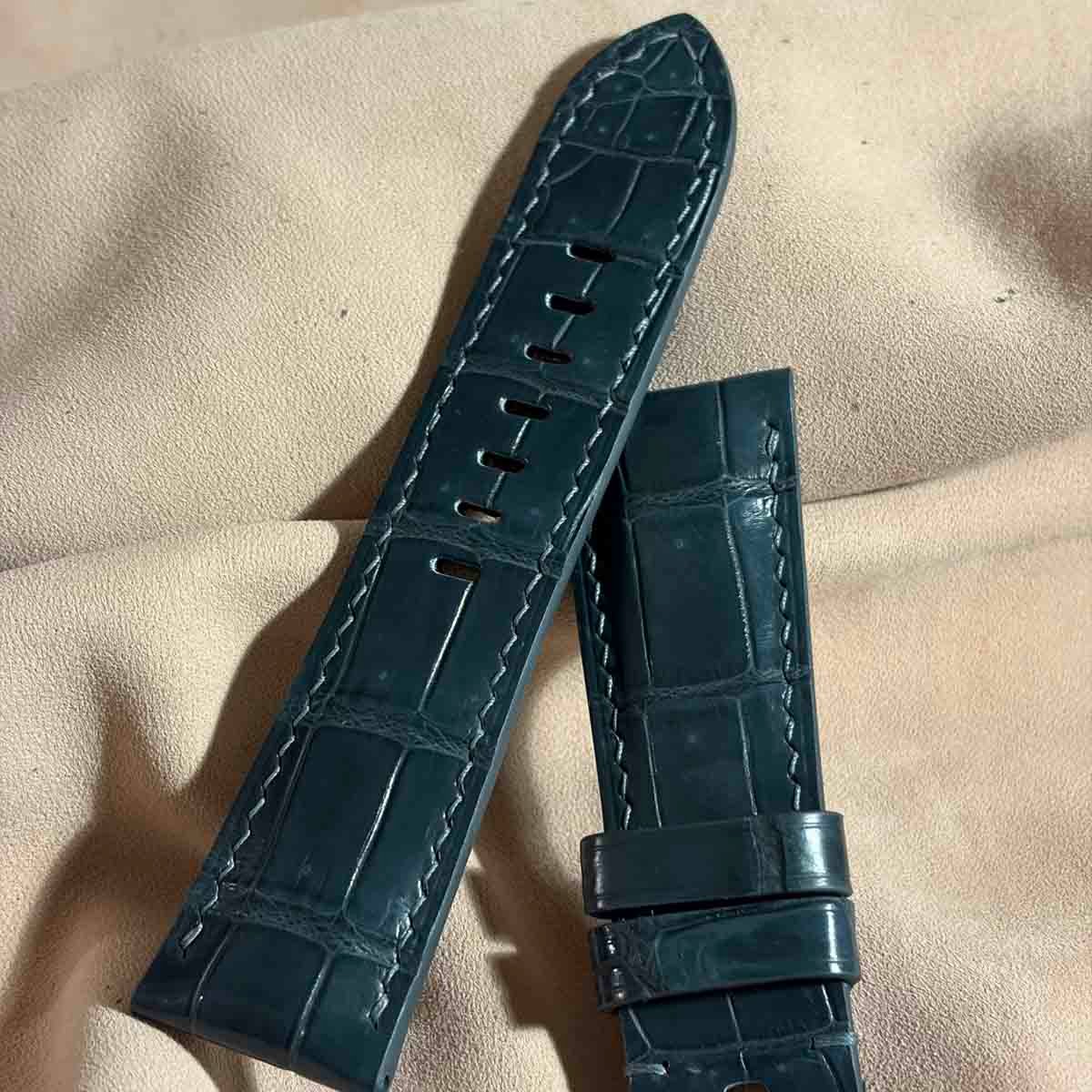 cro-2006 クロコダイル 腕時計ベルト ブルーグレー (ラグ幅26 mm