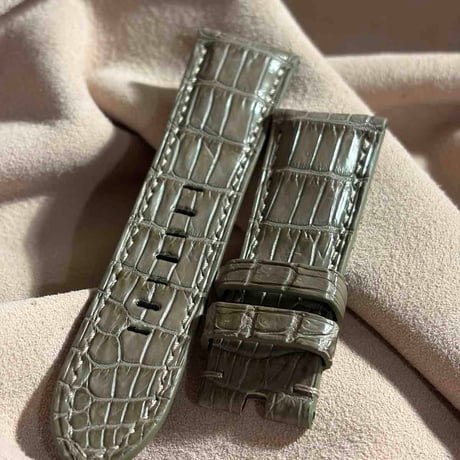 cro-1968  クロコダイル   腕時計 ベルト オリーブ  (ラグ幅26 mm - バックル幅22 mm)