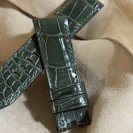 cro-1950  クロコダイル   腕時計 ベルト  グロス仕上げオリーブ  (ラグ幅24 mm - バックル幅22 mm)