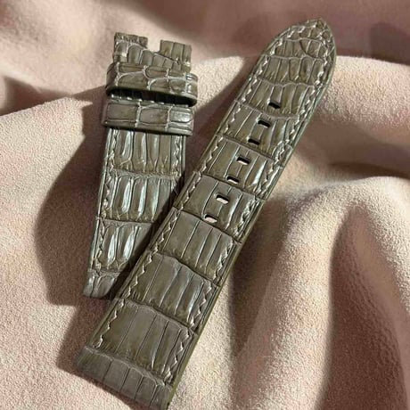 cro-2099  クロコダイル  腕時計ベルト オリーブ　(ラグ幅26 mm - バックル幅22 mm)