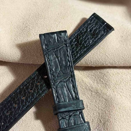 cro-2085  ヌバック クロコダイル  腕時計ベルト ブラック　(ラグ幅18 mm - バックル幅16 mm)