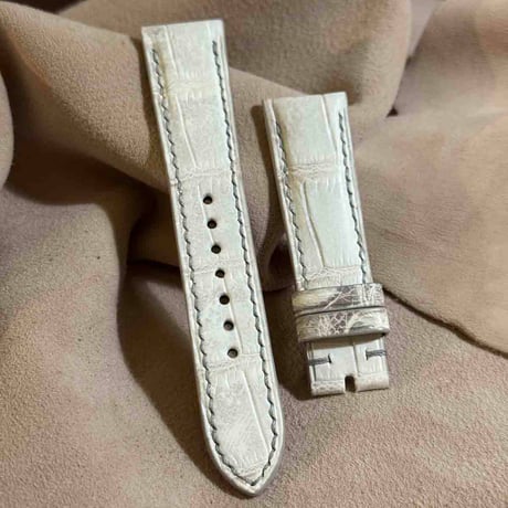 cro-1917  クロコダイル   腕時計 ベルト ヒマラヤクロコ  (ラグ幅21 mm - バックル幅18 mm)