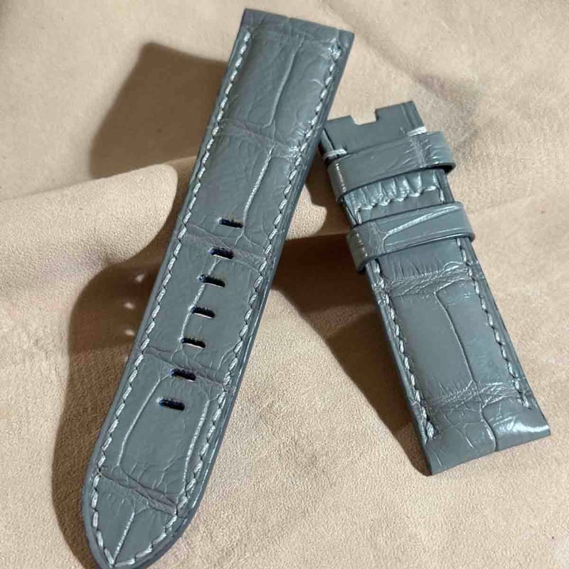 cro-1679 クロコダイル レザー 腕時計 ベルト グレー (ラグ幅24 cro-1679 クロコダイル レザー 腕時計 ベルト グレー (ラグ幅24