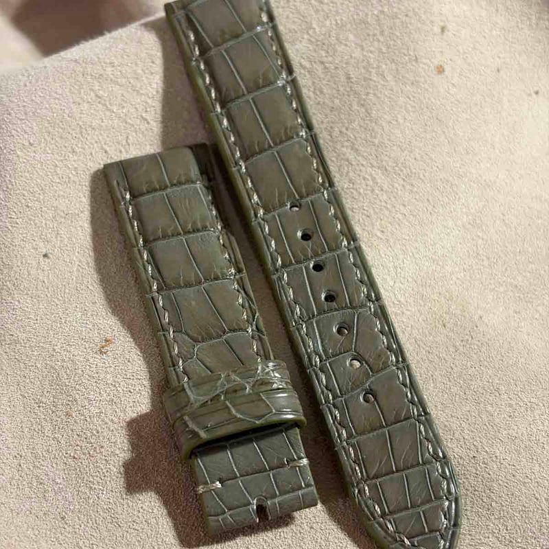 cro-2121 クロコダイル 腕時計ベルト オリーブ (ラグ幅20 mm
