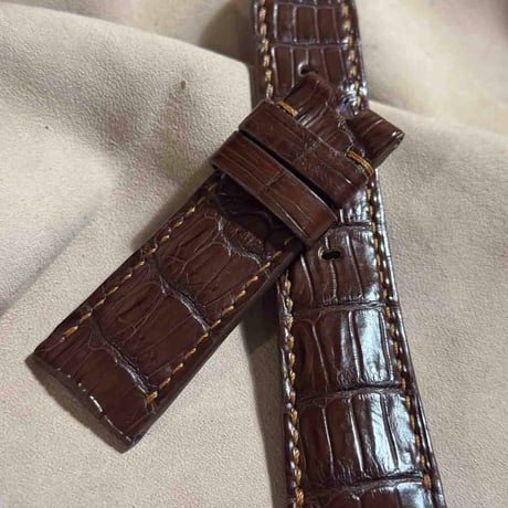 cro-1835  クロコダイル  レザー 腕時計 ベルト ブラウン  (ラグ幅26 mm - バックル幅22 mm)