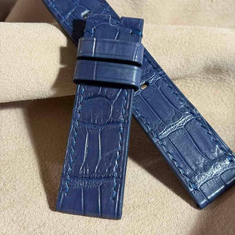 cro-2097  クロコダイル  腕時計ベルト ライトブルー　(ラグ幅24 mm - バックル幅22 mm)