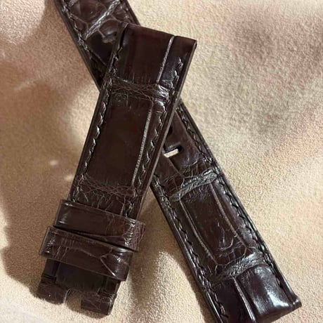 cro-2011  クロコダイル  腕時計ベルト ダークブラウン (ラグ幅22 mm - バックル幅20 mm)