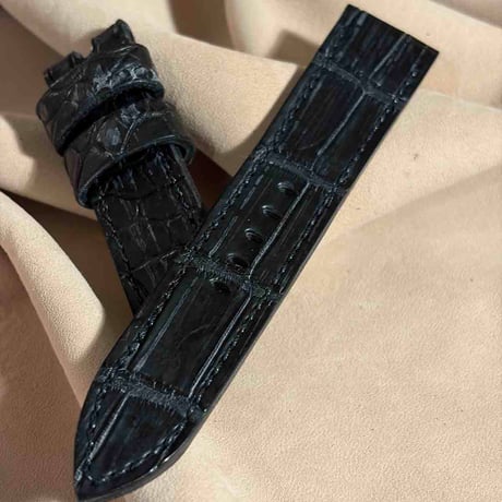 exh-57 ブライドル クロコダイル 腕時計ベルト  (ラグ幅22mm - バックル幅20mm)