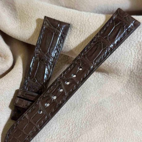 cro-1942  クロコダイル   腕時計 ベルト  ブラウン  (ラグ幅19 mm - バックル幅16 mm)