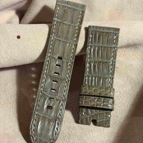 cro-2096  クロコダイル  腕時計ベルト オリーブ　(ラグ幅24 mm - バックル幅22 mm)