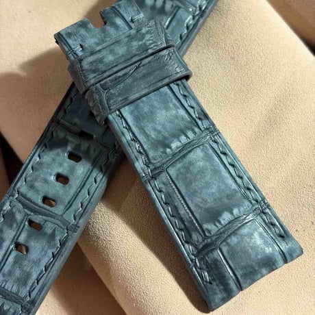 cro-2041 ヌバック クロコダイル  腕時計ベルト グレー (ラグ幅26 mm - バックル幅22 mm)