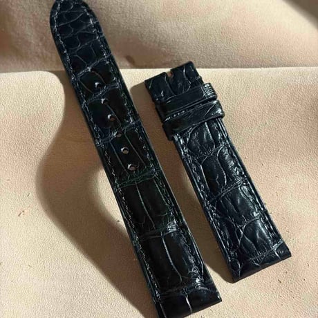 cro-2050  クロコダイル  腕時計ベルト ブラック (ラグ幅20 mm - バックル幅18 mm)