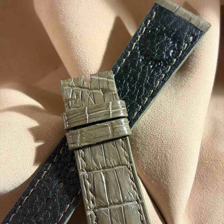 cro-1967  クロコダイル   腕時計 ベルト オリーブ  (ラグ幅21 mm - バックル幅18 mm)
