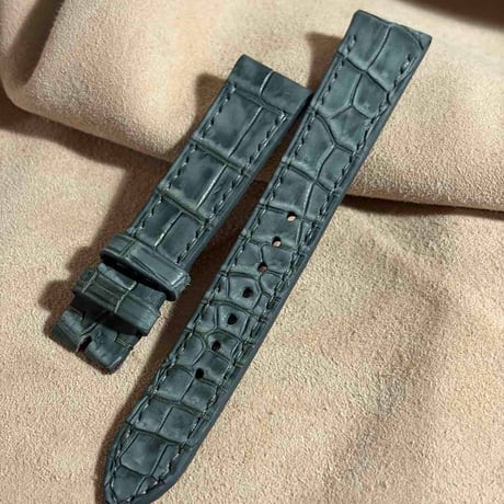 cro-2086  ヌバック クロコダイル  腕時計ベルト グレー　(ラグ幅18 mm - バックル幅16 mm)