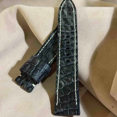 exh-41 墨染めクロコダイル 腕時計ベルト  (ラグ幅22mm - バックル幅20mm)