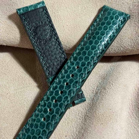 sna-95 シースネイク（ウミヘビ）腕時計ベルト グリーン (ラグ幅20 mm - バックル幅18 mm)