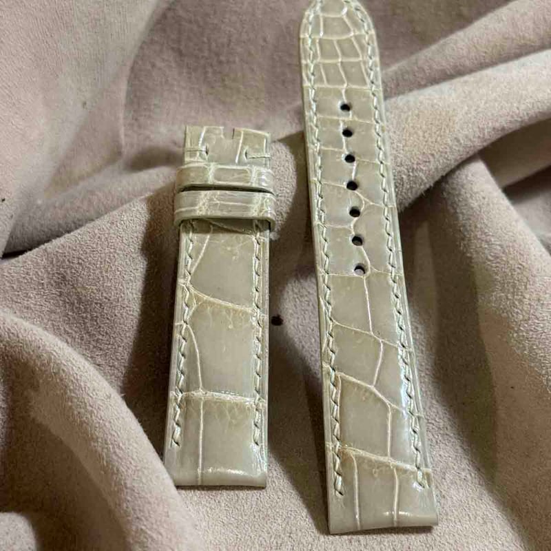 cro-1679 クロコダイル 腕時計ベルト グレー ラグ幅24 mm cro-1679 クロコダイル 腕時計ベルト グレー ラグ幅24 mm cro