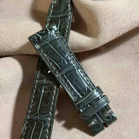 cro-1855  クロコダイル グロス仕上げ レザー 腕時計 ベルト オリーブグリーン  (ラグ幅20 mm - バックル幅18 mm)