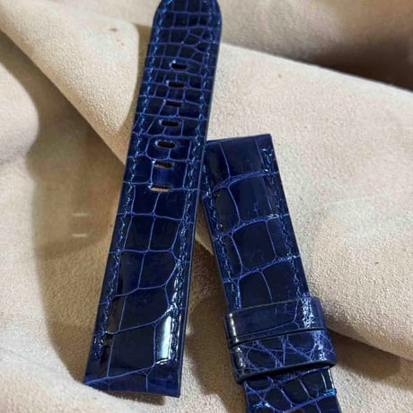 cro-1922  クロコダイル   腕時計 ベルト グロス仕上げ ブルー  (ラグ幅22 mm - バックル幅20 mm)