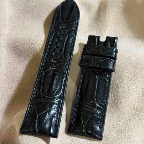 cro-1869  クロコダイル  腕時計 ベルト ブラック  (ラグ幅24 mm - バックル幅22 mm)